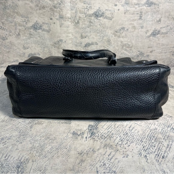 Etienne Aigner "Stag" Collection Tote Bag - Picture 6 of 16